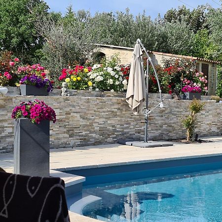 Appartements Dans Villa Privee Avec Piscine, Jardin, Parking Clos, Wifi, Climatisation Мейрей Екстер'єр фото